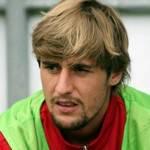 https://img.jingyuzhiboo.com.cn/img/football/player/09e3c8bf5d835e2c8bd38c15d11c486d.png