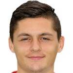 https://img.jingyuzhiboo.com.cn/img/football/player/83f4b88f3975ea9d5566c3abab695085.png