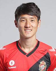 https://img.jingyuzhiboo.com.cn/img/football/player/9646248183d3ccff3339134597a9bbd8.jpg