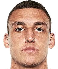 https://img.jingyuzhiboo.com.cn/img/football/player/ce31cc4cbe52b625c8d27ae2be7d124c.jpg